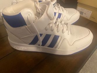 Men sneakers