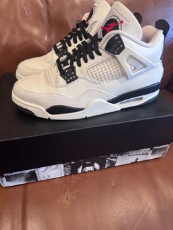 Jordan, 4s