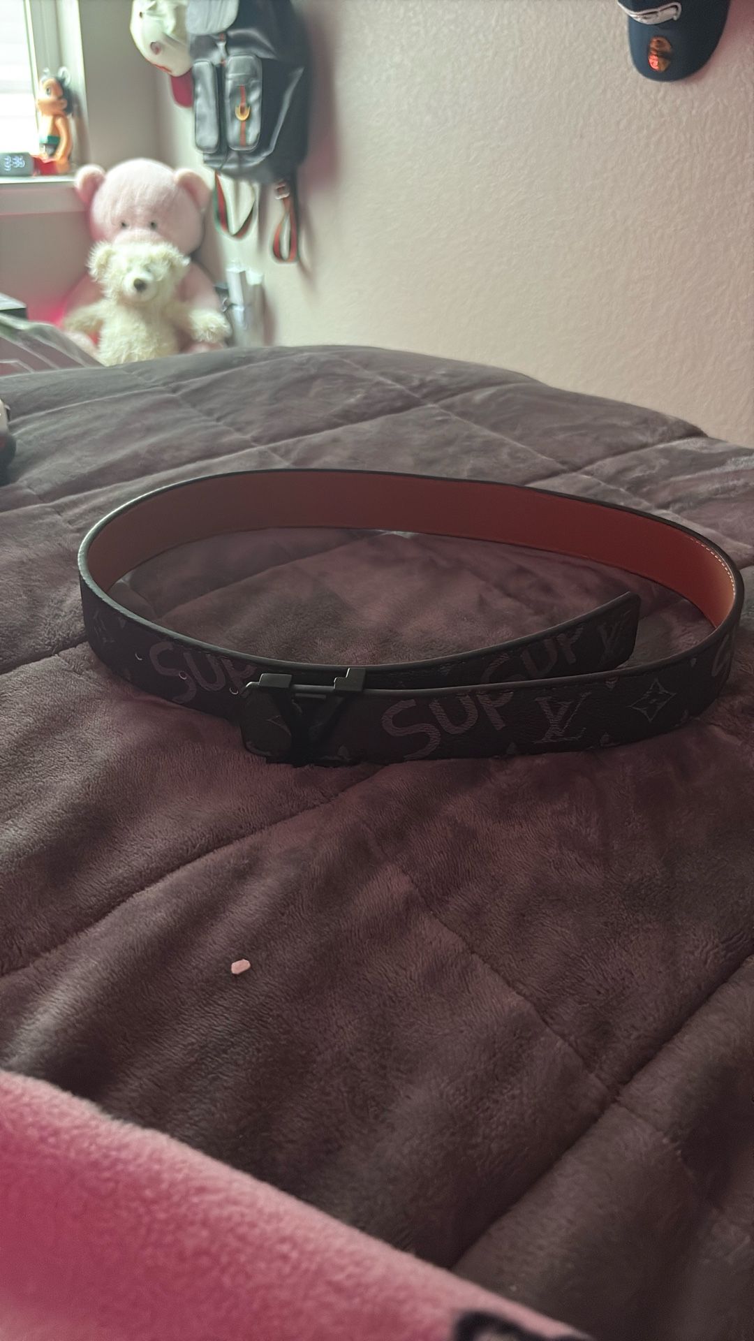 supreme lv belt size 42/28