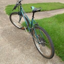 Bicicleta grande.en Buenos Condiciones