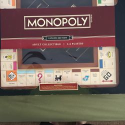 MONOPOLY BOARD GAME 