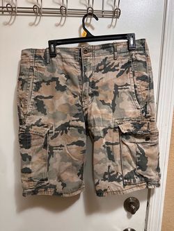 Levis Men's Camo Cargo  Shorts