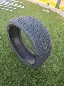 295/30r26 lionhart