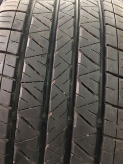 Set of 4 225/50/18 like new
