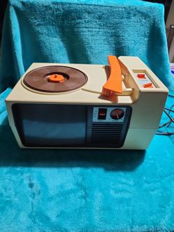 Vintage Portable Record Player with Built-In Speaker turntable not working
