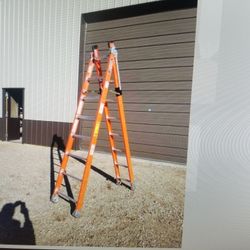 New Werner model 7808 it's an 8' step 16' straight combination ladder