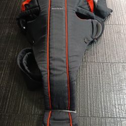Baby Bjorn Baby Carrier Very Gently Used