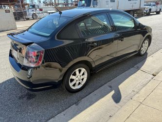 Nissan Sentra SR 2011