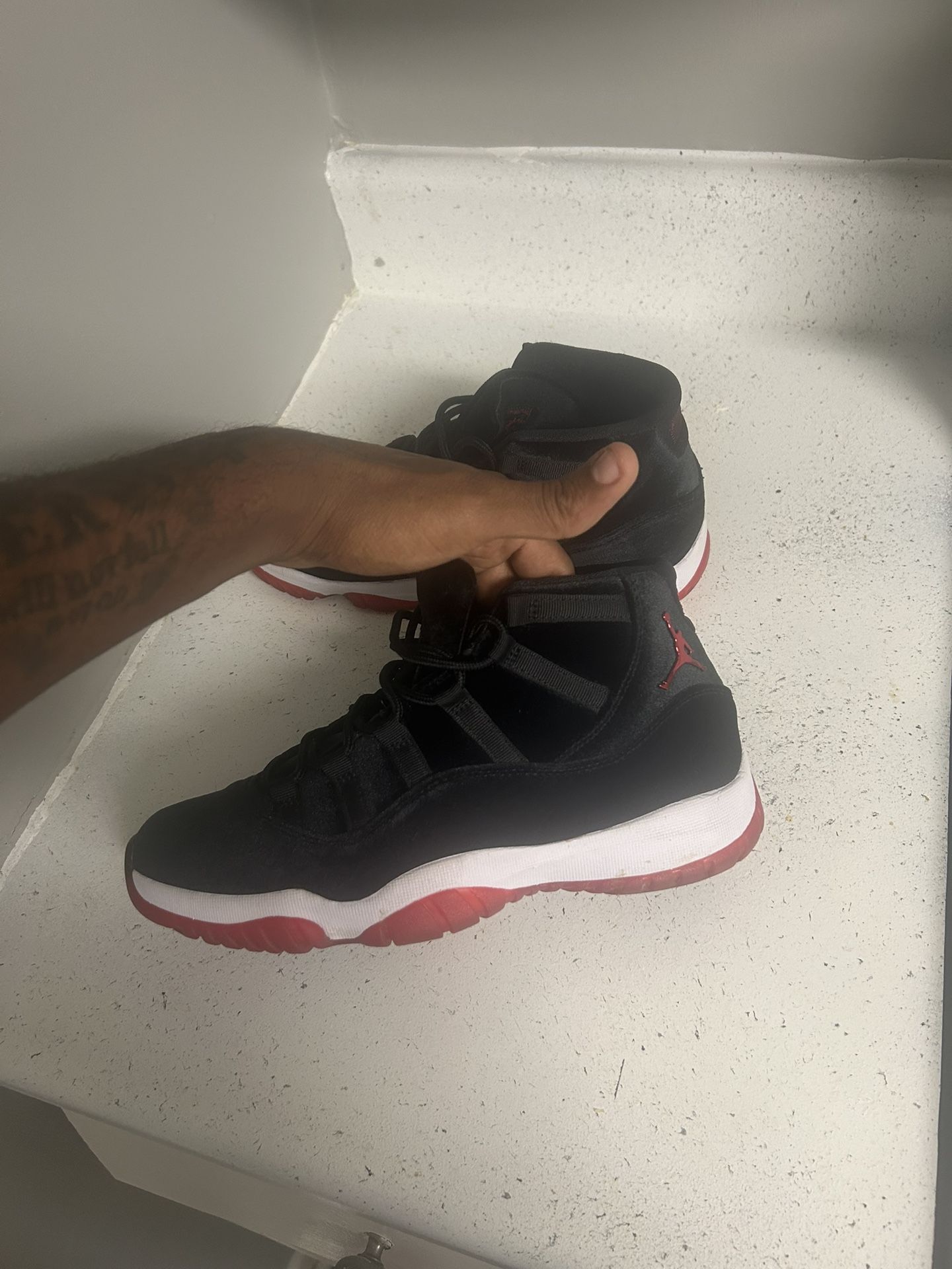 Jordan 11 Bred Velvet