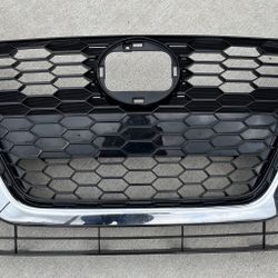 Nissan Altima Grille 2020 - 2024 OEM