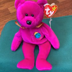 Beanie Baby. Millennium 