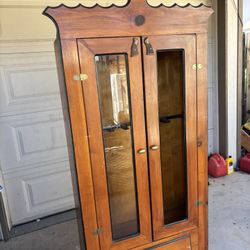 Gun And Rifle Cabinet Very Well Made