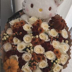 Hello Kitty Fall Bouquet