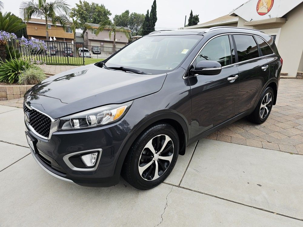 🔥2016 KIA CHEAPEST CHULADA EX SORENTO🔥$1999 DOWN.OAC🔥$1999 ENGANCHE.CCA🔥213-810-1060