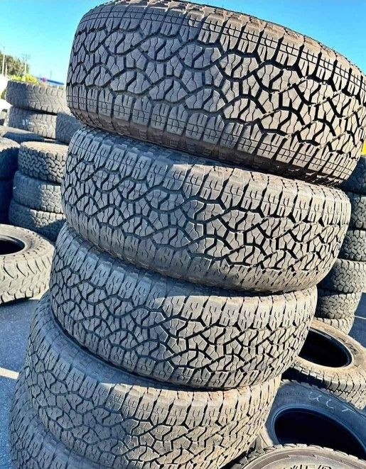 275 60 20 Goodyear Tires Con 80% De Vida Las 4tires ✅️📣📣