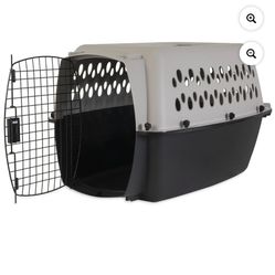 Pet Kennel Animal Carrier, Brand New, Small to medium Size animal Up To 25#