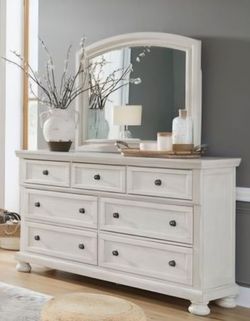 Robbinsdale 7 drawer dresser with mirror