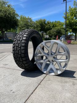 Chevy Silverado 22 inch wheel Tires 39$ down payment