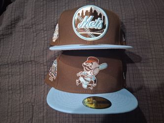 New Era 59Fifty NY Mets & Cincinnati Reds Fitted Hats 7 3/4 $25 each Or 2 for $45