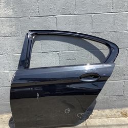 2017 - 2022 BMW 5 Series 530i 540i Rear Passenger Side Door OEM