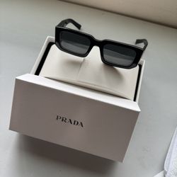 Prada PR06Y Sunglasses