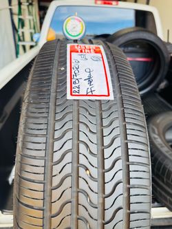 One 1️⃣ Used Tire semi new 225/70R16” Firestone 🧨🧨🧨