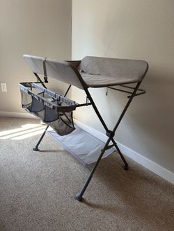 Baby Changing Table with Storage – Great Condition