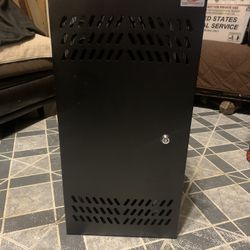 Server Rack / Cabinet Black Lock & Keys