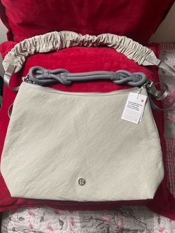 Lululemon Convertible Ruched Shoulder Bag Crossbody Bungee Bag