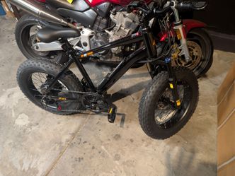 Qlife e-bike racer fat tire