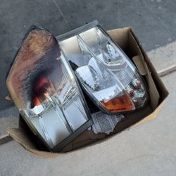 Oem Ram Truck Headlight Set