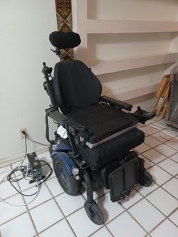 Mobile Wheelchair Invacare Ultra Low Maxx PPS Power Wheelchair