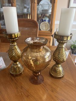 Gold Vase w/Candle Holders
