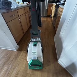 Bissel Big Green Carpet Cleaner