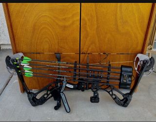 Diamond Archery with Accessories – Complete Package