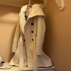Coat, Abrigo Color Ivory