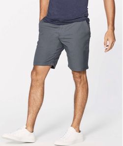 Lululemon Commission Shorts Grey Sz. 32