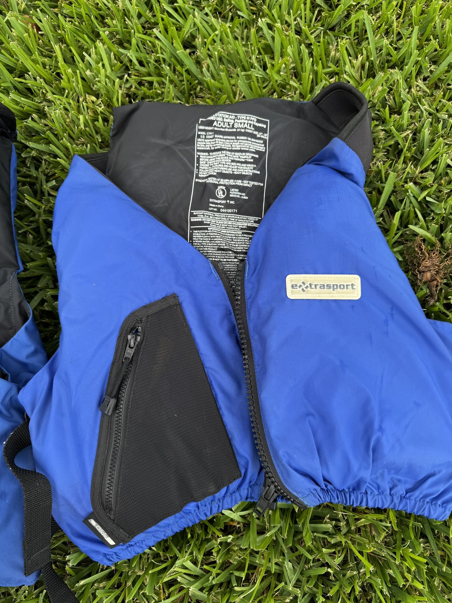 Life Jackets For Kayak Or canoe