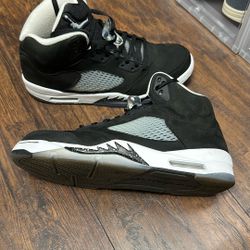 Jordan 5 Retro 