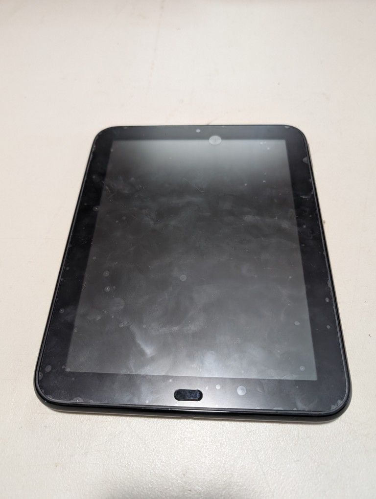 HP 9.7" TouchPad Tablet ( Does Not Turn On )