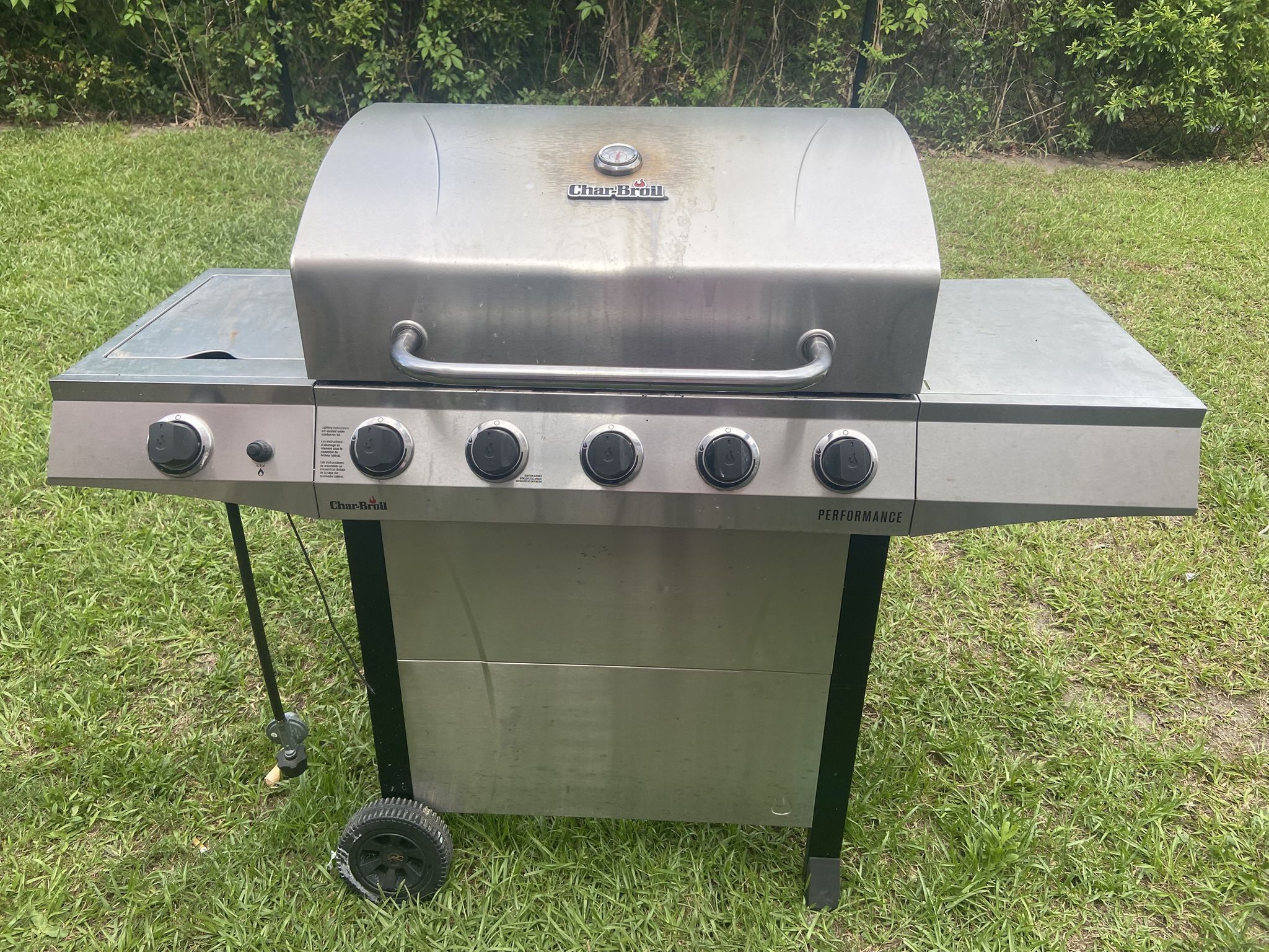 Charbroil Grill