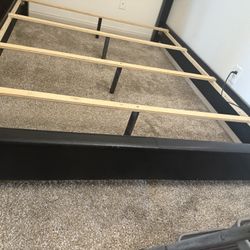 Queen Bedroom Set