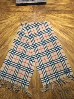 Vintage Burberry’s Scarf