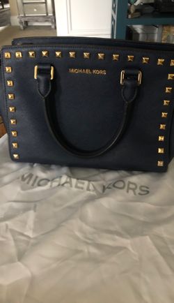 Michael kors purse
