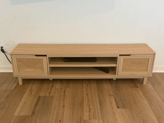 Tv stand