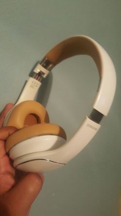 Samsung headphones