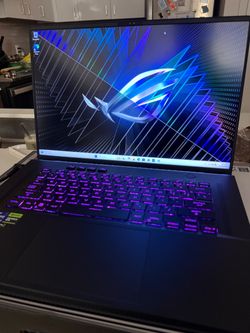 Asus Gaming Laptop i9-13900H / RTX 4080 / 32GB RAM / 2TB SSD / 2K 240Hz