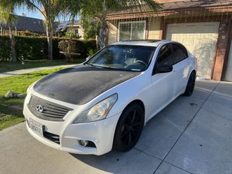 2010 Infiniti G37