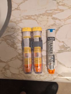 Epi pen two pack plus trainer without needle
