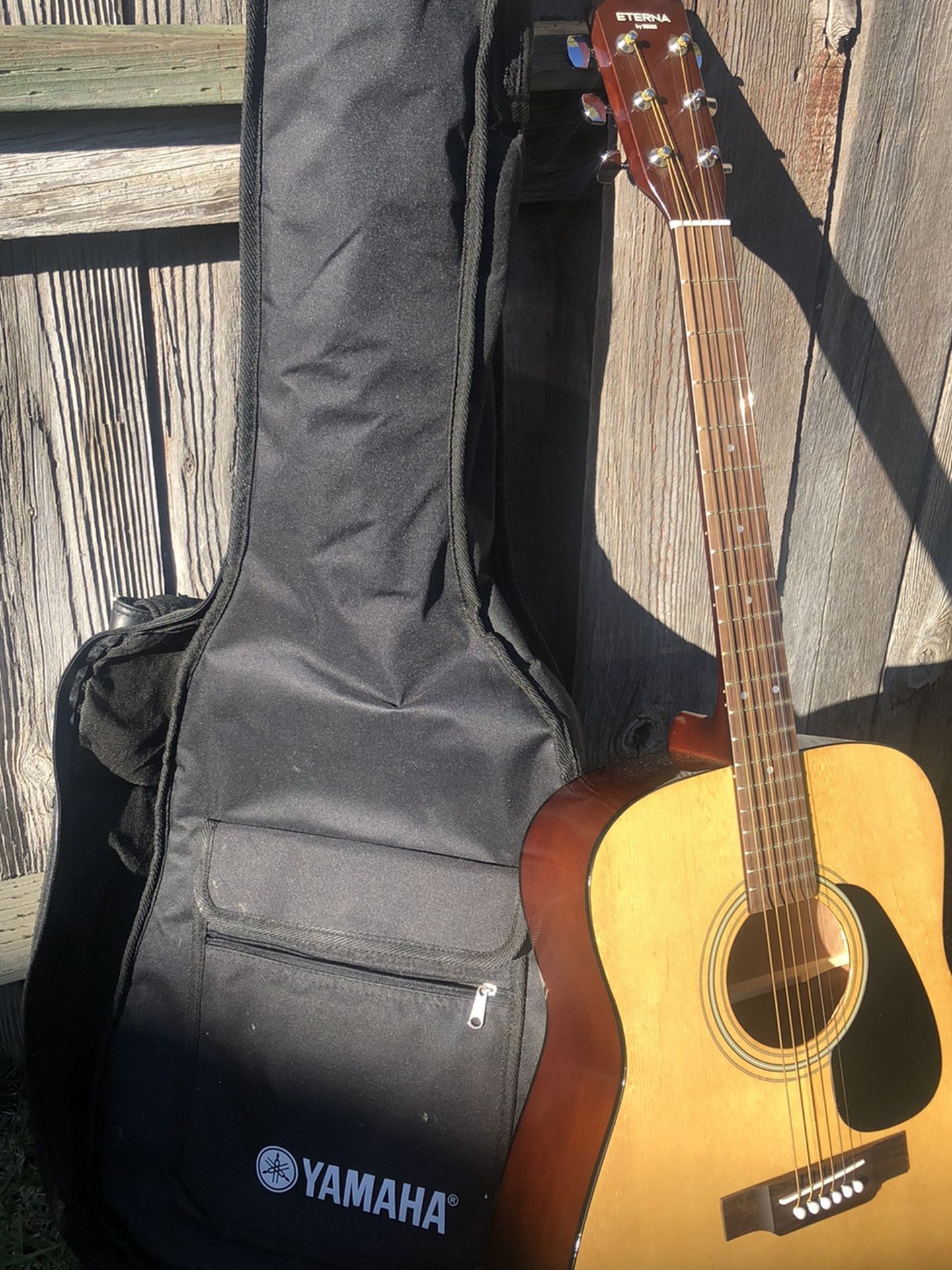 Yamaha Eterna EF31 Acoustic Guitar And Gig Bag
